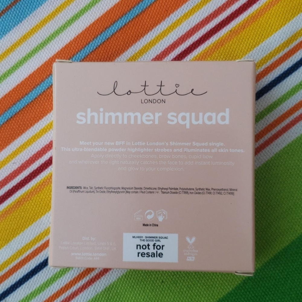 🌺 Powder Highlighter - Picture 2 of 3